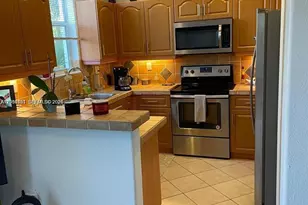 11425 NW 76th Terrace, Doral, FL 33178 - Photo 9