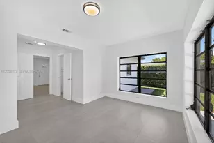 17150 NE 18th Ave, North Miami Beach, FL 33162 - Photo 13