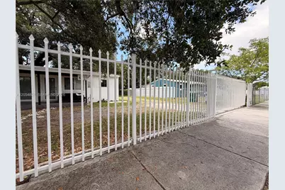 2123 NW 93rd St #2123, Miami, FL 33147 - Photo 13