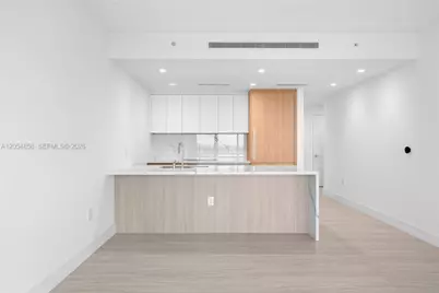2411 Laguna Circle #1604, North Miami, FL 33181 - Photo 13