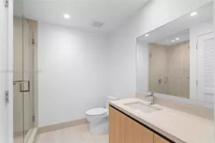 2411 Laguna Cir, North Miami, FL 33181 - Photo 65