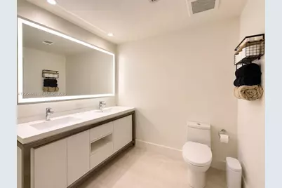 2000 Metropica Way #2011, Sunrise, FL 33323 - Photo 13