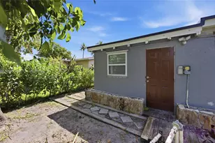 2211 NE 1st Ave, Pompano Beach, FL 33060 - Photo 29