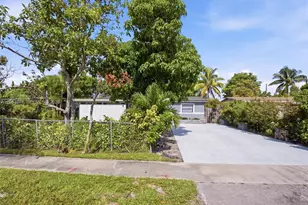 2211 NE 1st Ave, Pompano Beach, FL 33060 - Photo 41
