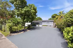 2211 NE 1st Ave, Pompano Beach, FL 33060 - Photo 1