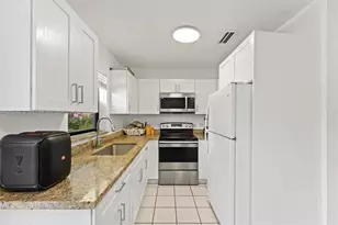 19 SE 4th Terrace, Dania Beach, FL 33004 - Photo 23