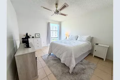 200 177th Dr #319, Sunny Isles Beach, FL 33160 - Photo 9