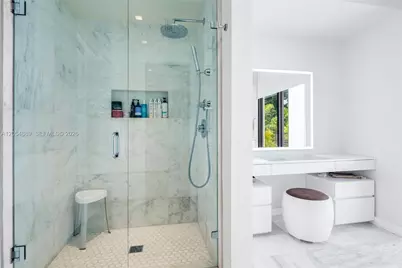 8641 Arboretum Ln, Miami, FL 33138 - Photo 21