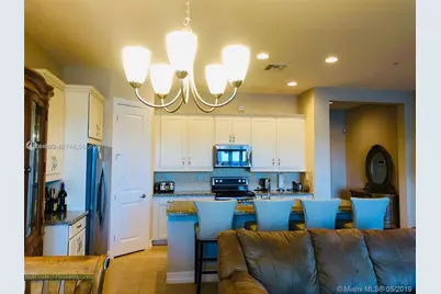 1409 SW 113th Ave, Pembroke Pines, FL 33025 - Photo 5