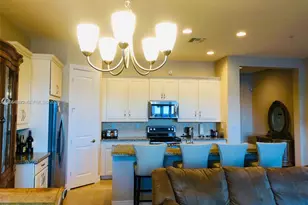 1409 SW 113th Ave, Pembroke Pines, FL 33025 - Photo 5