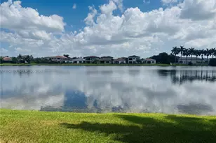 1409 SW 113th Ave, Pembroke Pines, FL 33025 - Photo 11