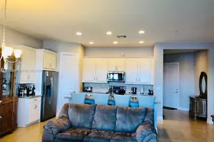 1409 SW 113th Ave, Pembroke Pines, FL 33025 - Photo 3