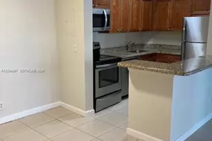 10765 Cleary Blvd, Plantation, FL 33324 - Photo 9