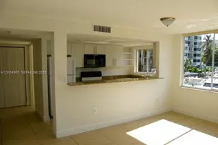 1740 NW N River Dr, Miami, FL 33125 - Photo 3