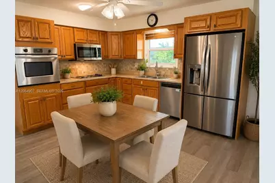1505 Arrowhead Drive, Sun City Center, FL 33573 - Photo 5