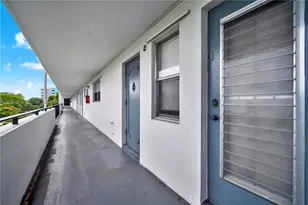 950 Hillcrest Dr, Hollywood, FL 33021 - Photo 5