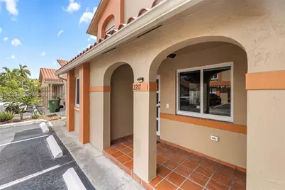 2217 W 69th St #2217A, Hialeah, FL 33016 - Photo 3