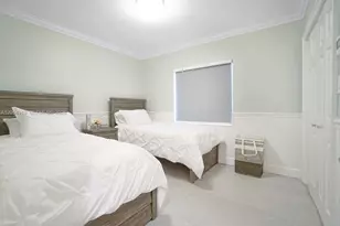 1266 NE 182nd St, North Miami Beach, FL 33162 - Photo 19