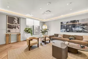 121 NE 5th St, Miami, FL 33132 - Photo 23