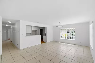 841 NW 10th St, Hallandale Beach, FL 33009 - Photo 11