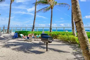 3001 S Ocean Dr, Hollywood, FL 33019 - Photo 25