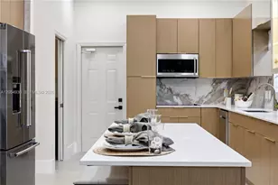 274 NW 107th Ave, Coral Springs, FL 33071 - Photo 17