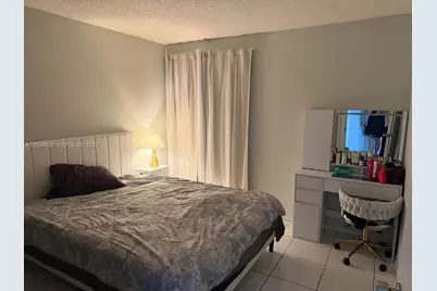 2420 Diana Dr #302, Hallandale Beach, FL 33009 - Photo 5