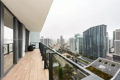 88 SW 7th St #3005, Miami, FL 33130 - Photo 3