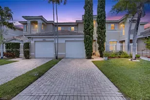 17071 NW 22nd St, Pembroke Pines, FL 33028 - Photo 1