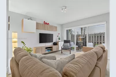 17071 NW 22nd St, Pembroke Pines, FL 33028 - Photo 57