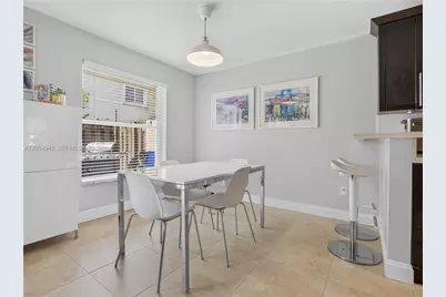 17071 NW 22nd St, Pembroke Pines, FL 33028 - Photo 19
