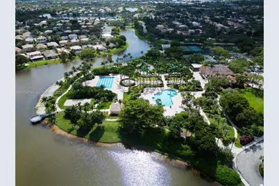 17071 NW 22nd St, Pembroke Pines, FL 33028 - Photo 117