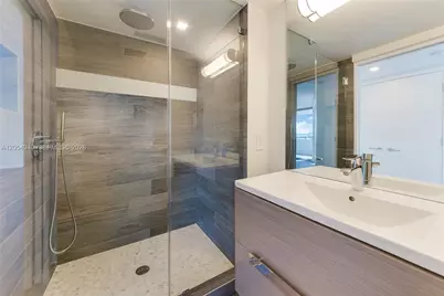 11 Island Ave #908, Miami Beach, FL 33139 - Photo 13