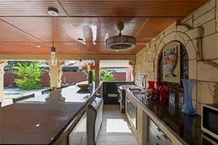2431 SW 127th Ave, Miami, FL 33175 - Photo 3