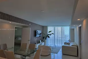 335 S Biscayne Blvd, Miami, FL 33131 - Photo 5