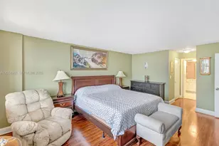10101 E Bay Harbor Dr, Bay Harbor Islands, FL 33154 - Photo 19