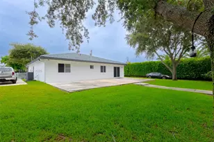 30 NW 159th St, Miami, FL 33169 - Photo 37
