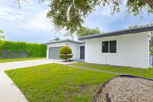 30 NW 159th St, Miami, FL 33169 - Photo 35