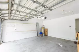 30 NW 159th St, Miami, FL 33169 - Photo 33