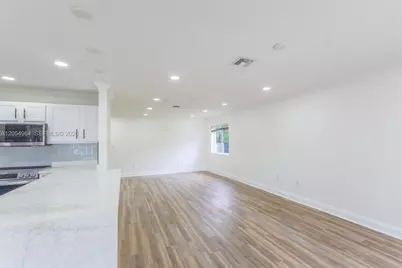 30 NW 159th St, Miami, FL 33169 - Photo 11