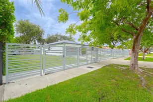 30 NW 159th St, Miami, FL 33169 - Photo 43