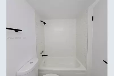 2655 Collins Ave #608, Miami Beach, FL 33140 - Photo 13