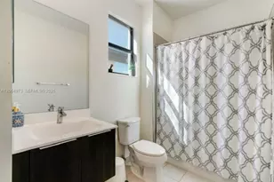 7641 NW 102nd Ct, Doral, FL 33178 - Photo 19