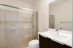 7641 NW 102nd Ct, Doral, FL 33178 - Photo 15
