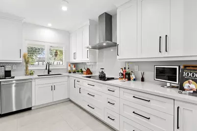 6511 Riviera Dr, Coral Gables, FL 33146 - Photo 9