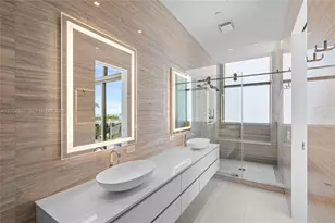 5875 Collins Ave, Miami Beach, FL 33140 - Photo 35