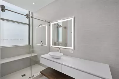 5875 Collins Ave #401, Miami Beach, FL 33140 - Photo 17