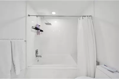 45 SW 9th St #3909, Miami, FL 33130 - Photo 19