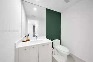 45 SW 9th St, Miami, FL 33130 - Photo 7