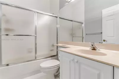 13860 SW 40th St, Davie, FL 33330 - Photo 31